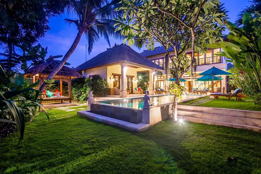 Villa Intan سمينياك