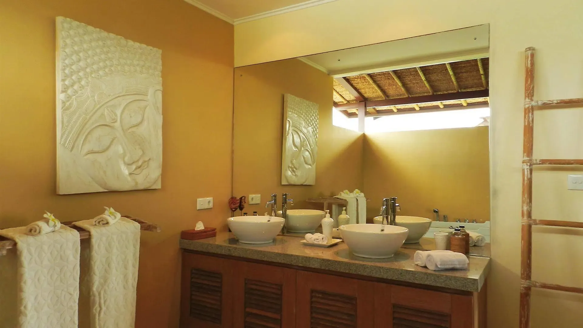 Villa Intan سمينياك إندونيسيا